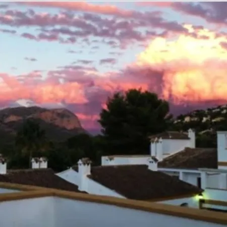 Holiday home Charming 3-storey House At Residential Golf